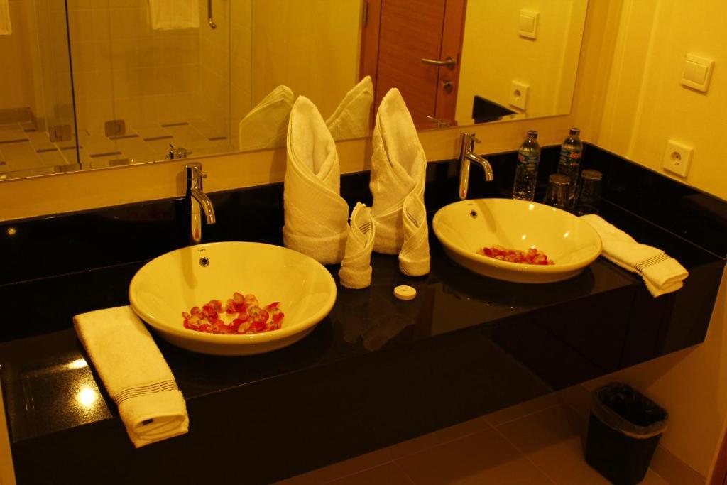 Laprima Hotel Labuan Bajo Εξωτερικό φωτογραφία