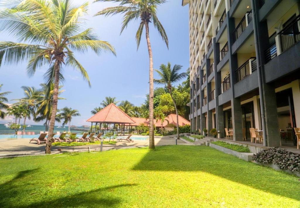 Laprima Hotel Labuan Bajo Εξωτερικό φωτογραφία