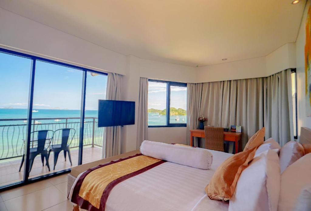 Laprima Hotel Labuan Bajo Εξωτερικό φωτογραφία