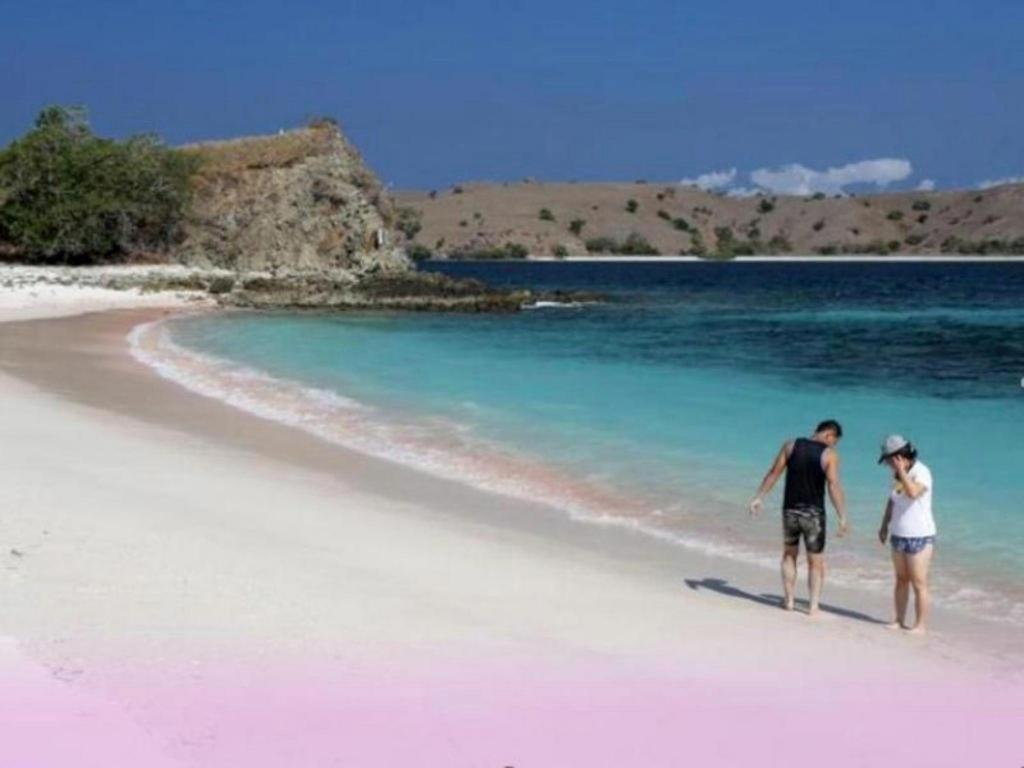 Laprima Hotel Labuan Bajo Εξωτερικό φωτογραφία