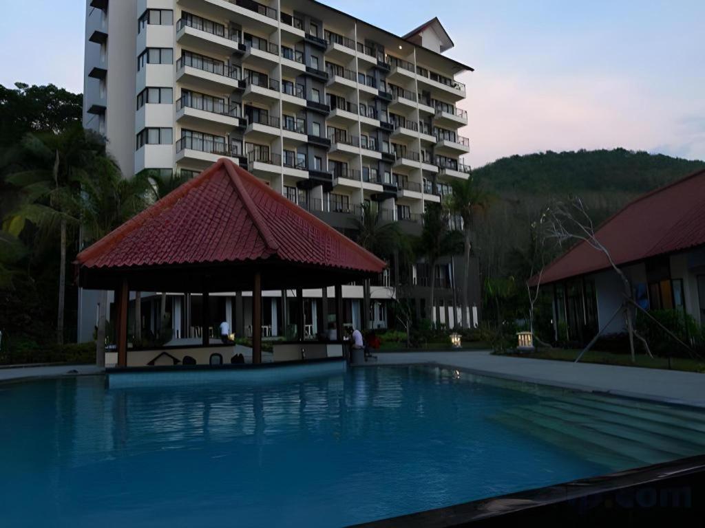 Laprima Hotel Labuan Bajo Εξωτερικό φωτογραφία