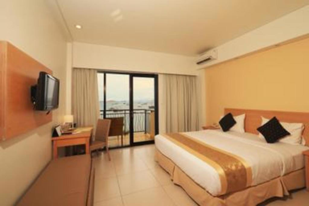 Laprima Hotel Labuan Bajo Εξωτερικό φωτογραφία