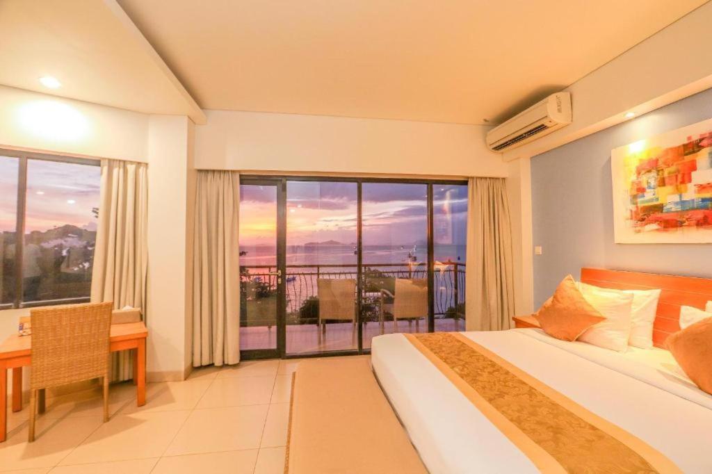 Laprima Hotel Labuan Bajo Εξωτερικό φωτογραφία