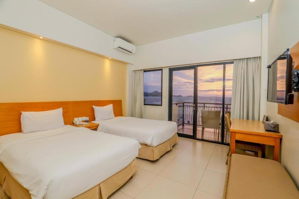 Laprima Hotel Labuan Bajo Εξωτερικό φωτογραφία