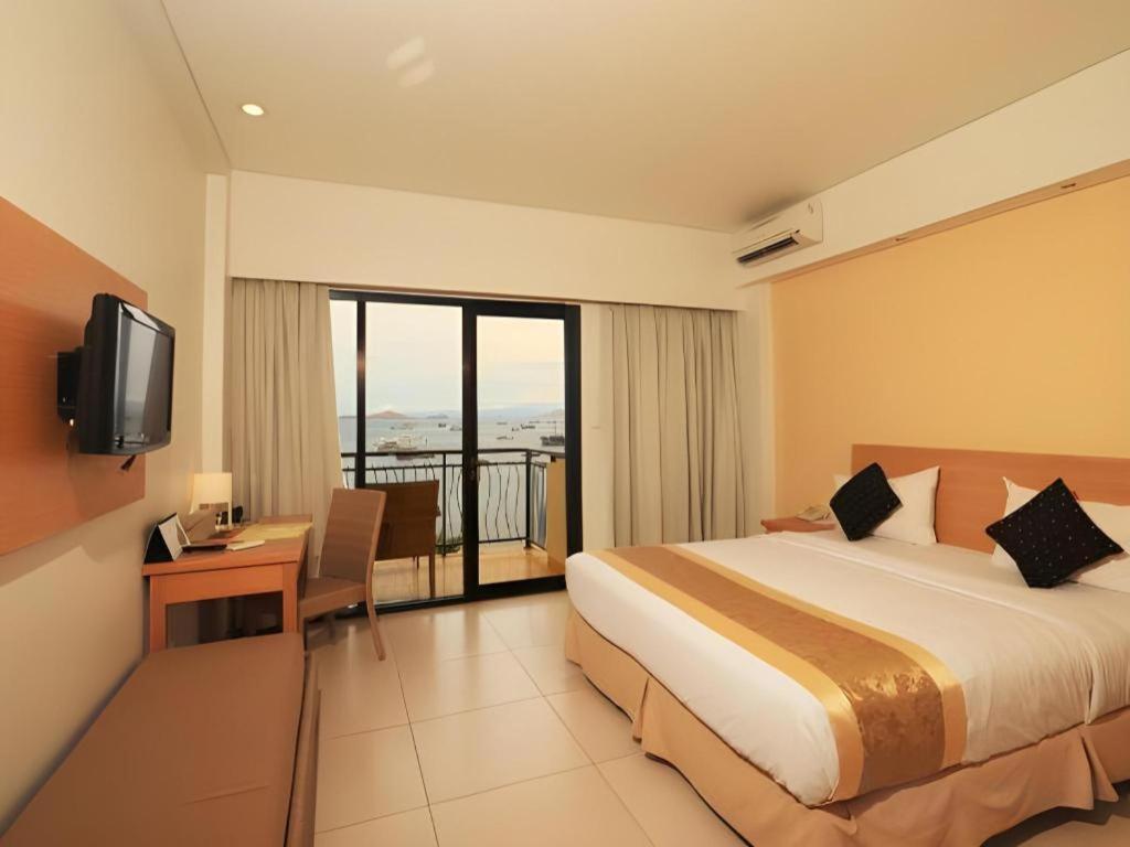 Laprima Hotel Labuan Bajo Εξωτερικό φωτογραφία